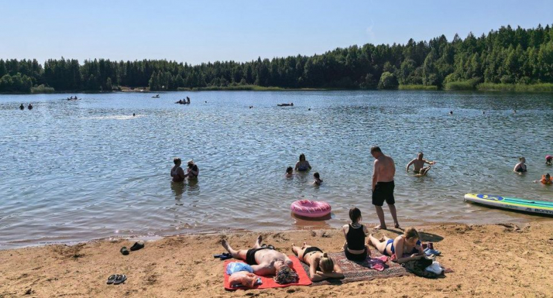 Офтальмолог Гусев: купание в карьерах и линзы могут привести к осложнениям — Город