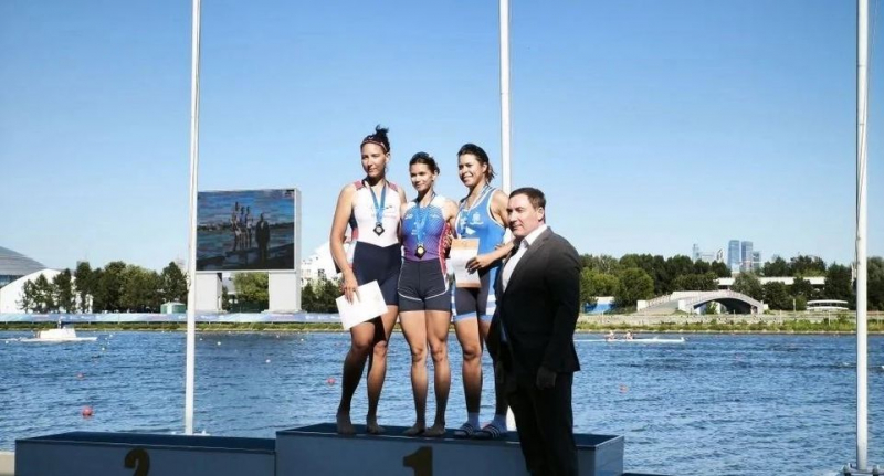 Спортсмены Подмосковья завоевали медали на чемпионате по академической гребле — Спорт
